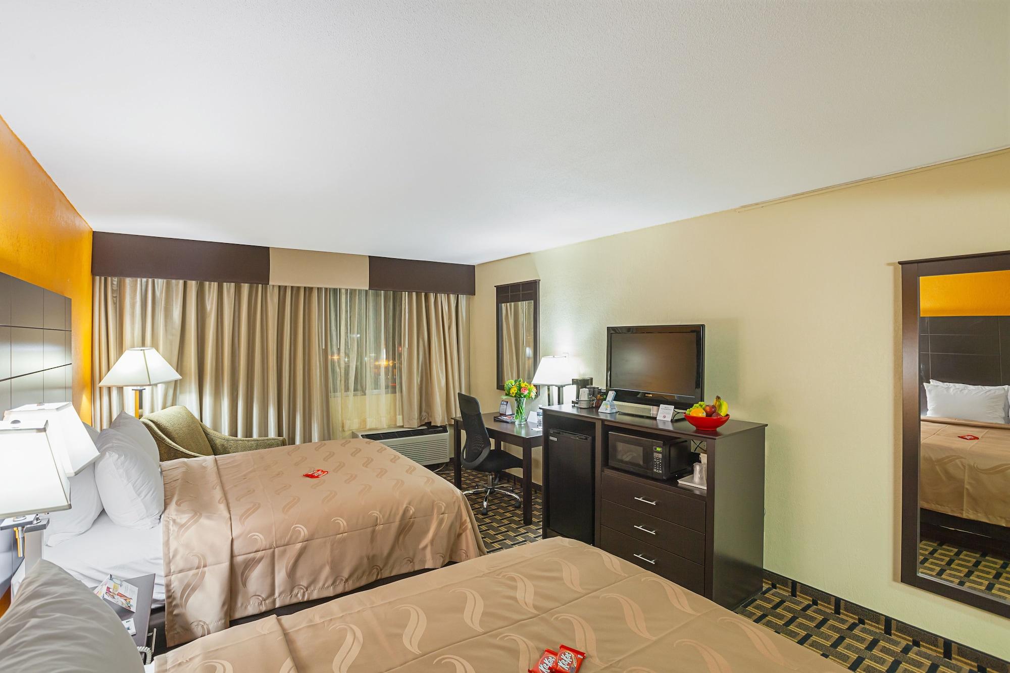 Quality Inn & Suites Cincinnati Kültér fotó