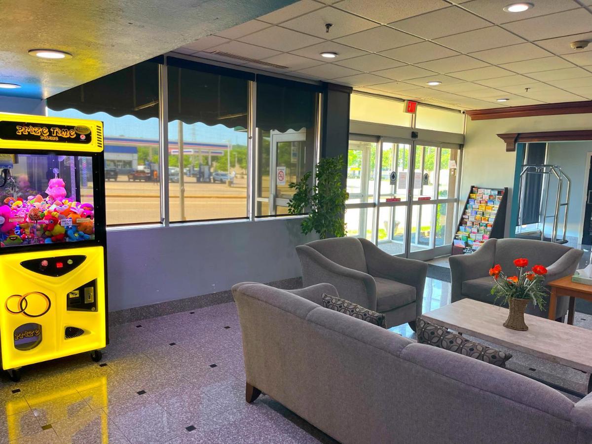 Quality Inn & Suites Cincinnati Kültér fotó