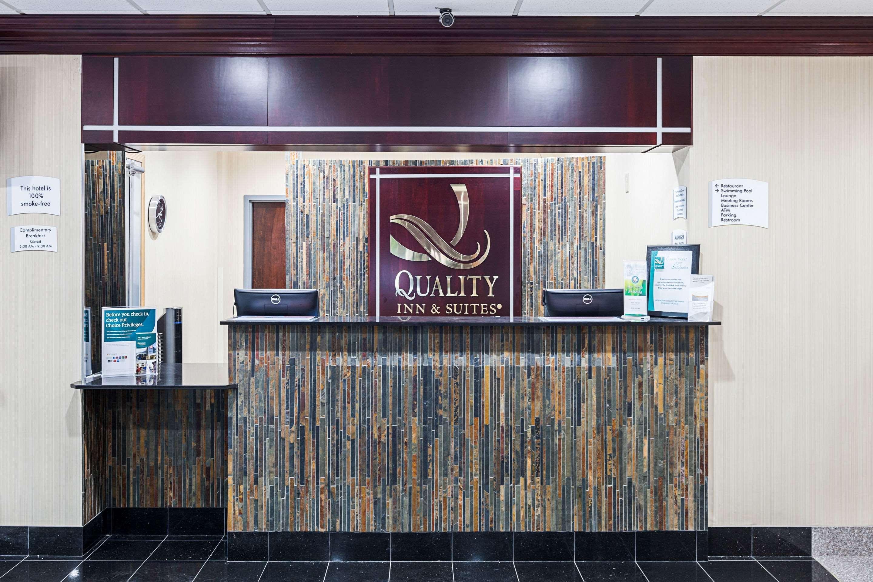Quality Inn & Suites Cincinnati Downtown Kültér fotó